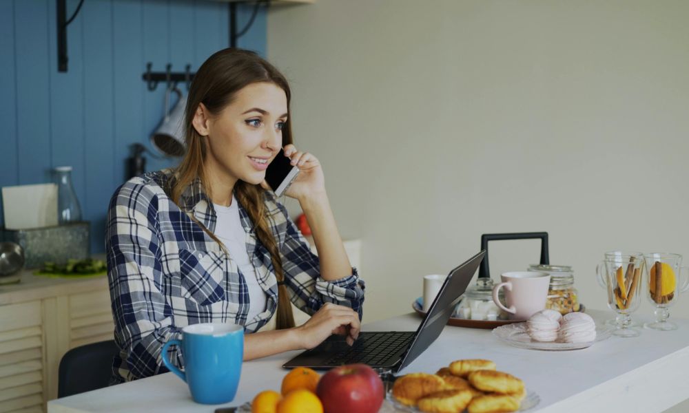 5 Situationen, in denen ein tragbarer Mixer dir den Morgen retten kann